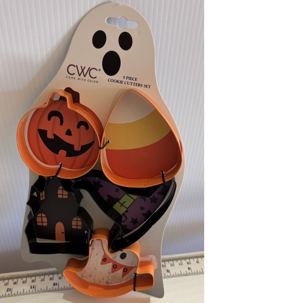 Cookie Cutters Halloween Metal 5 Pc Ghost, House, Pumpkin, Candycorn & Hat